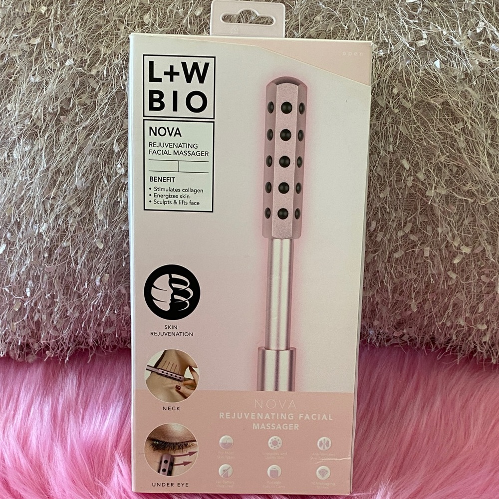NWT L+W BIO Nova Rejuvenating Facial Massager - Pink